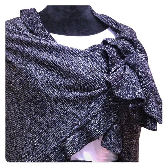 NWT...The Perfect Wrap - Picture 5 of 8